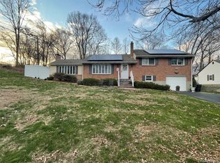 65 Hy Vue Drive, Newburgh, NY 12550