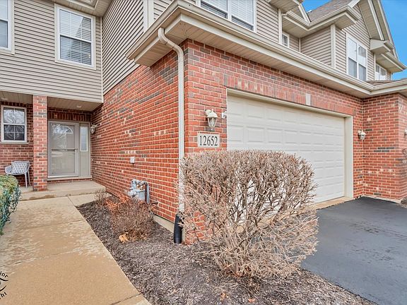 3rd image of 12652 W Yorkshire Dr
