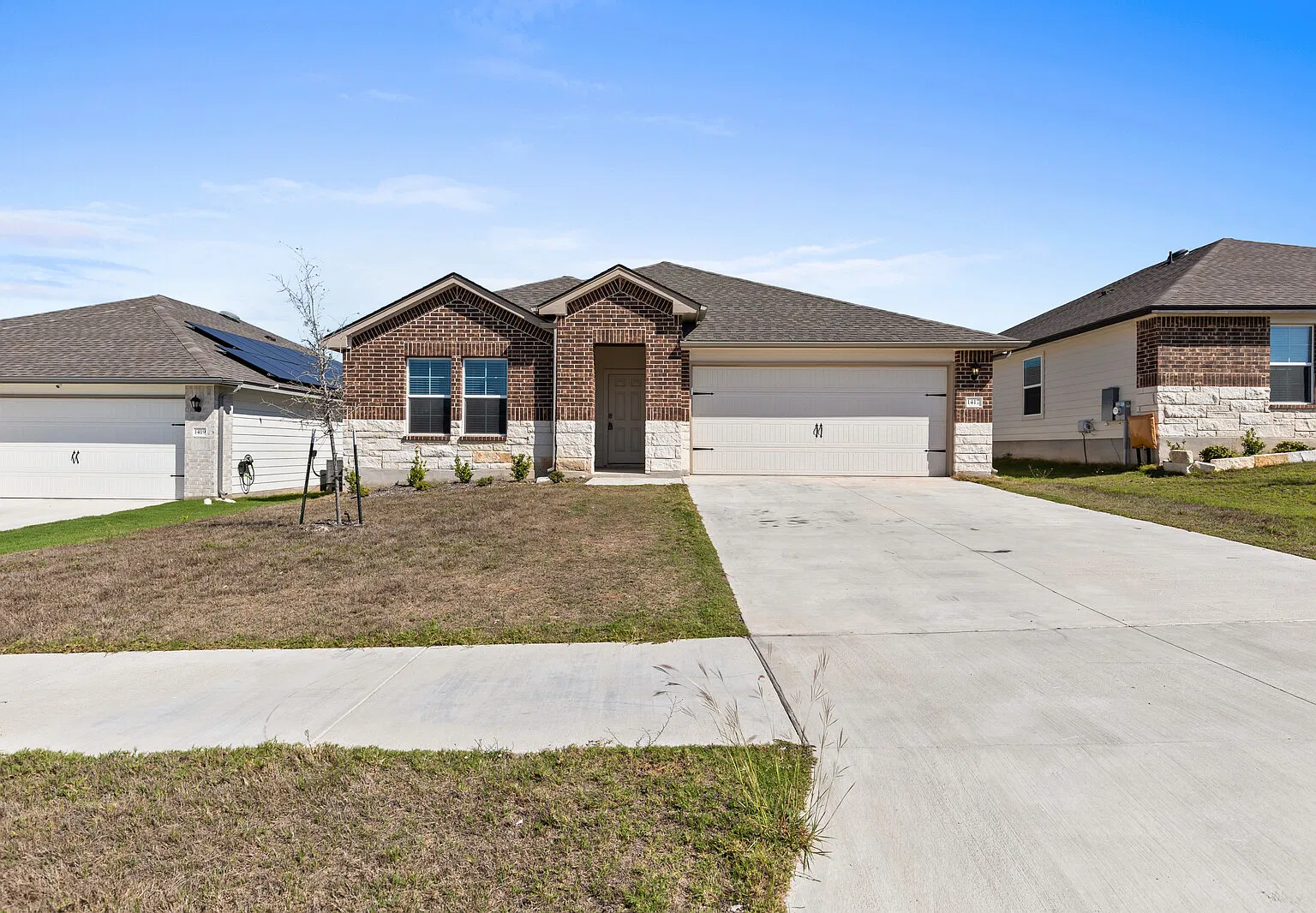 4 bed, 1854 sqft, $1,850 — Photo 2