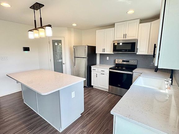 4th image of 284 Wigeon Ct