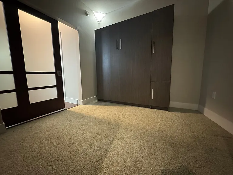 111 N 12th St #1315 — Photo 9