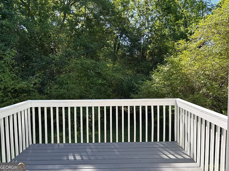 97 Lily Dr #F — Photo 16