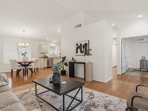 2nd image of 4611 E ABRAHAM Lane