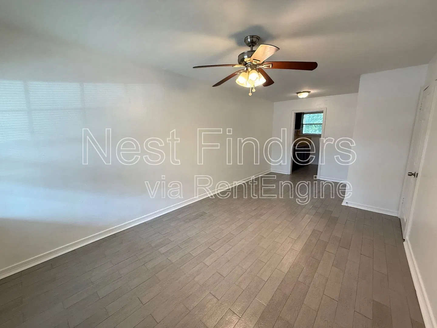 2 bed, 1.0 bath, 750 sqft, $950 — Photo 4