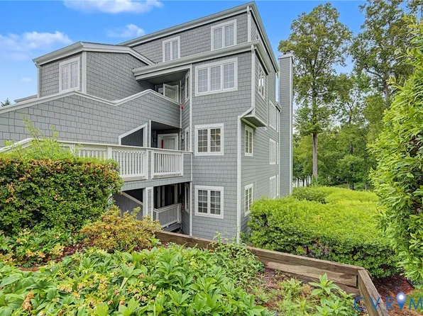 36 Spinnaker Cove Dr, Midlothian, VA 23112