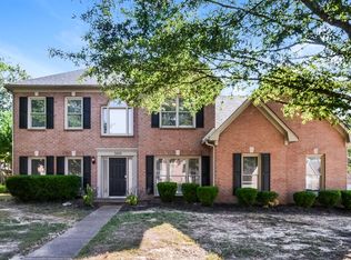 2033 Oak Springs Dr, Cordova, TN 38016