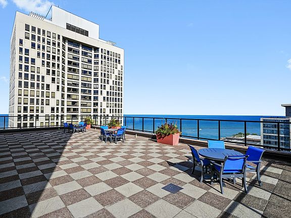 5th image of 401 E Ontario St APT 2307