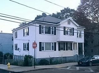 115 Chester Ave, Chelsea, MA 02150