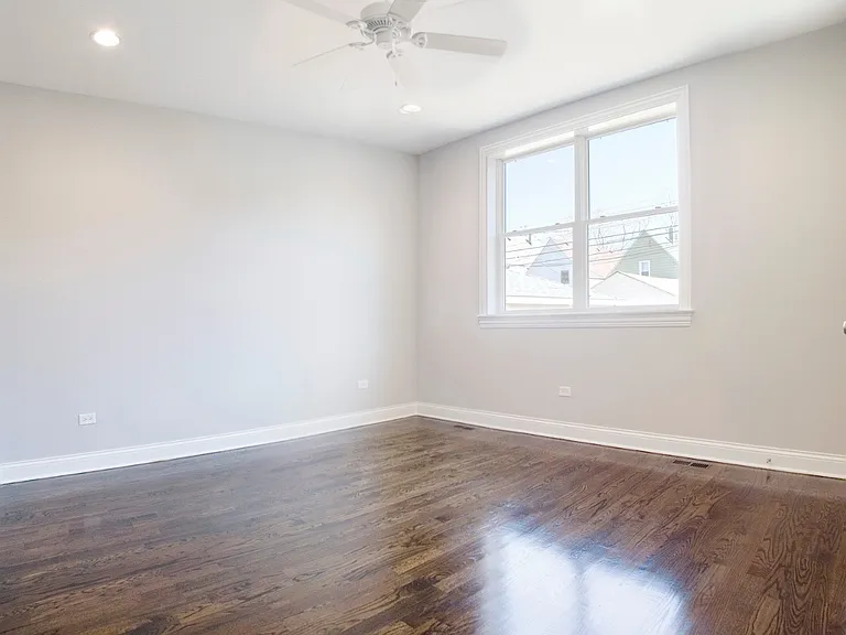 4113 N Western Ave #3 — Photo 6