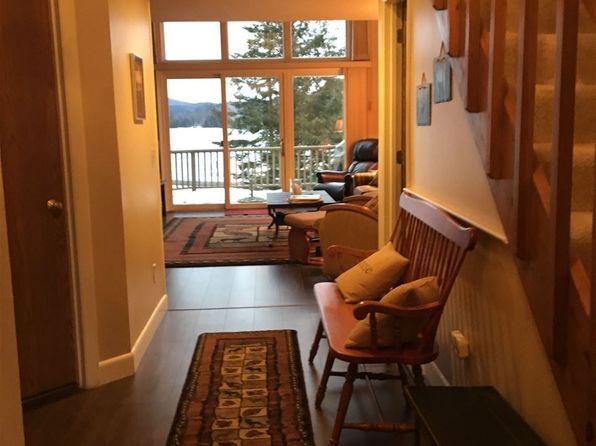 14 Pioneer Point, Grantham, NH 03753
