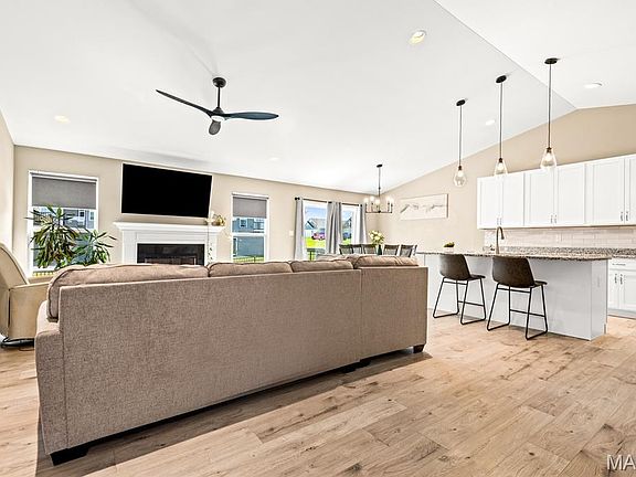 5th image of 1588 Misty River Dr