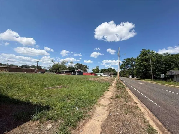 Mason St, Alexandria, LA 71301