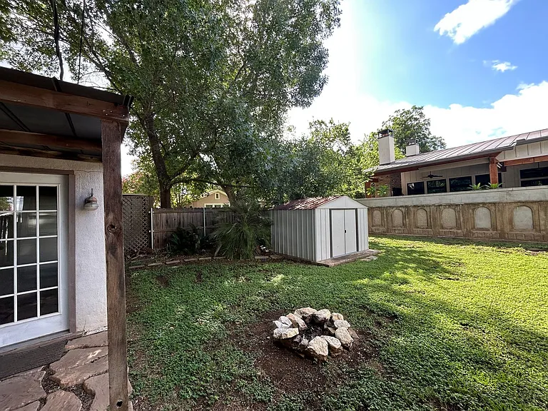 1030 Cole Ave — Photo 28