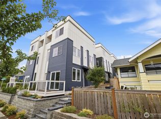 5904 42nd Avenue SW, Seattle, WA 98136