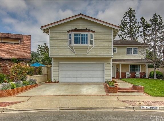 2nd image of 4949 Ironwood Ave