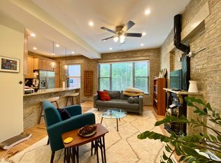 3147 W Belden Ave #2, Chicago, IL 60647