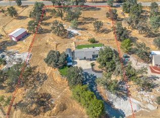 26602 Twin Ponds Rd, Clovis, CA 93619