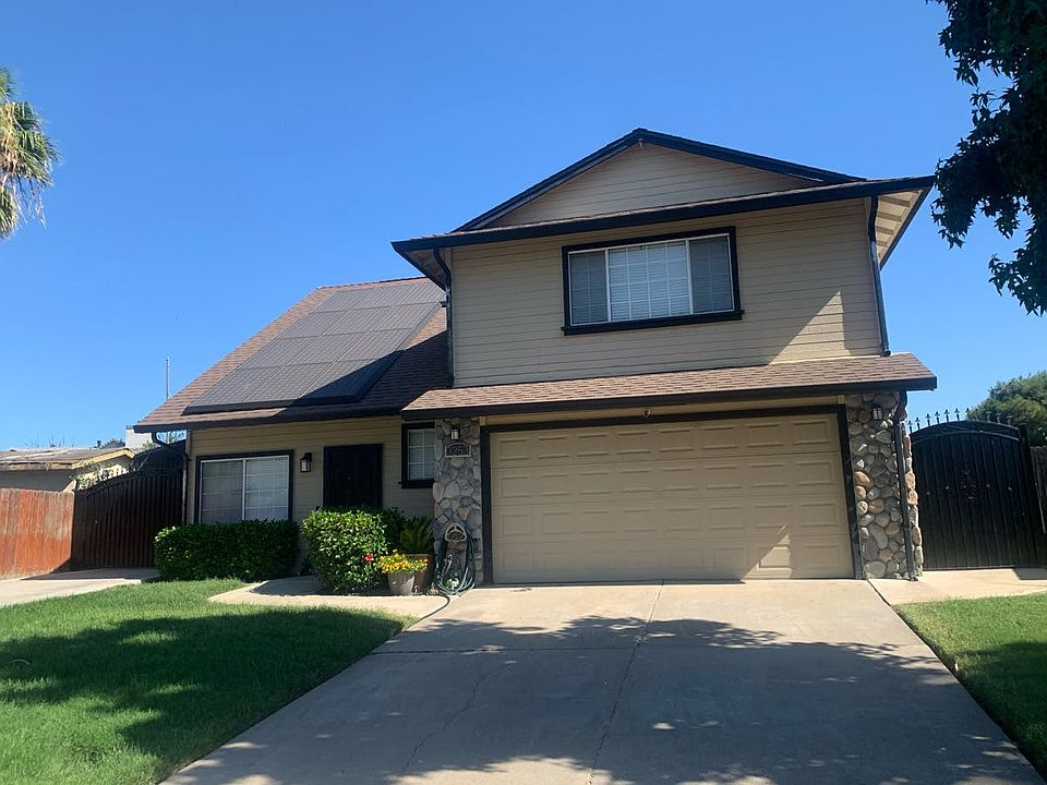 1st image of 3253 Barbara St