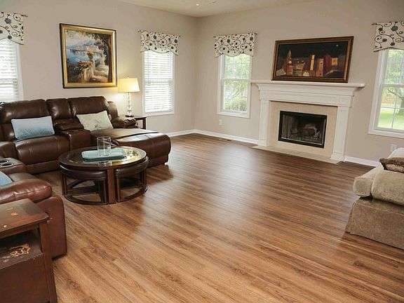 4th image of 8834 Amber Stone Ct