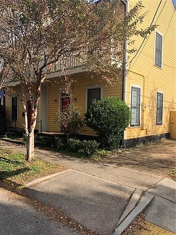 1st image of 901 2nd St #1