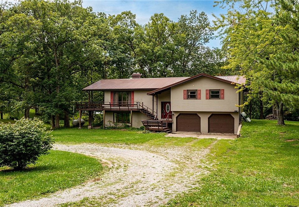 2107 N 2080th St, Saint Elmo, IL 62458 Zillow