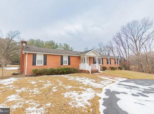 42 Wiest Ln, Gerrardstown, WV 25420