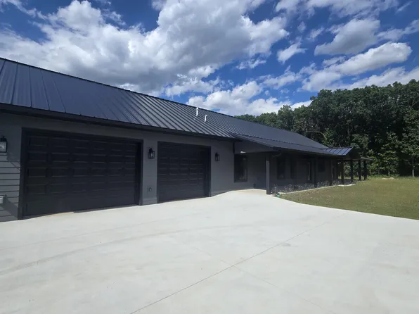 W13508 Cypress Ave, Coloma, WI 54930