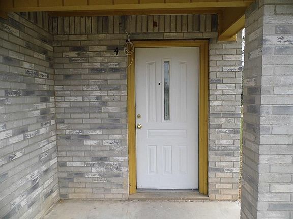 2nd image of 502 E Bessie St #4