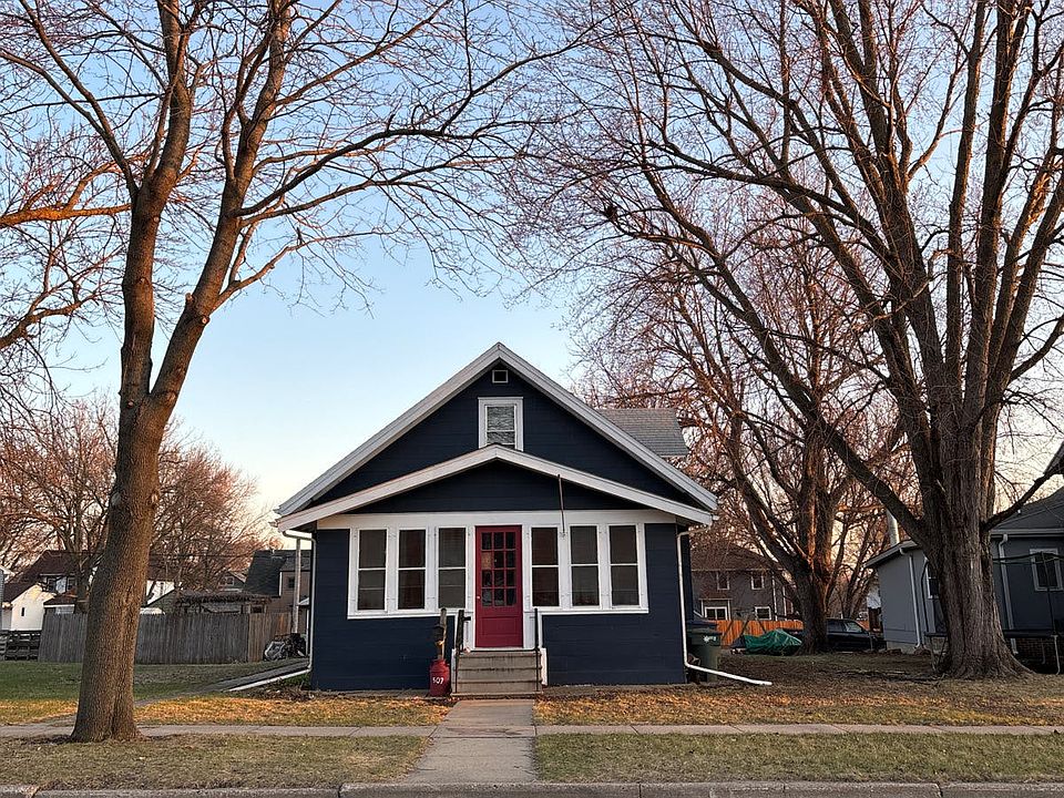 1st image of 507 W Luverne St
