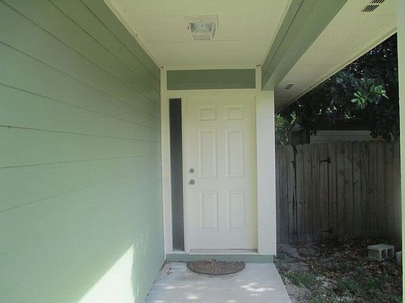 2nd image of 2765 1st St
