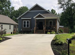 216 Mount Allen Hts, Black Mountain, NC 28711
