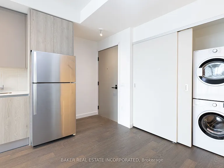 2 A Church St #2401 — Photo 5