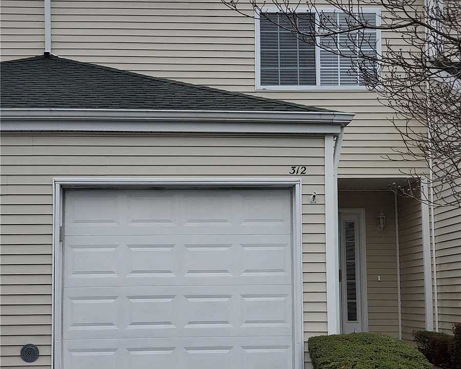 1st image of 312 Prairie Ct