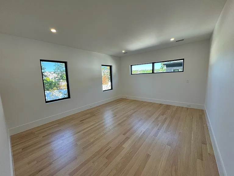 167 Winchester St #D — Photo 34