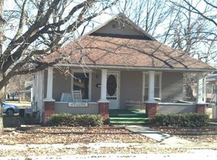 208 Debolt St, Trenton, MO 64683