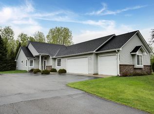 6965 Dupre Rd, Centerville, MN 55038