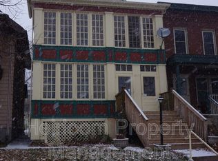 1017 E 5th St APT 3, Duluth, MN 55805