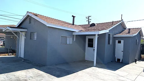2805 Meeker Ave Photo 1