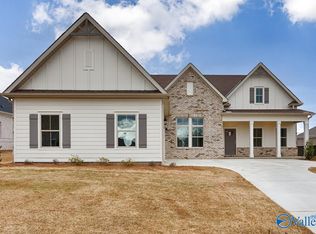 103 Menervy Ln, Meridianville, AL 35759