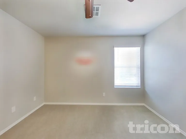 421 Moonvine Way — Photo 15