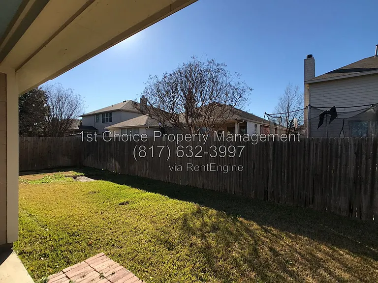 13213 Fencerow Rd — Photo 24