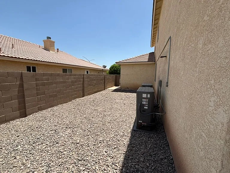 224 Fonzie Ave — Photo 18