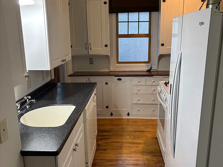 1195 Portland Ave — Photo 8