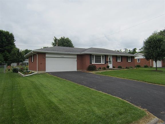 2nd image of 115 Joan Ave