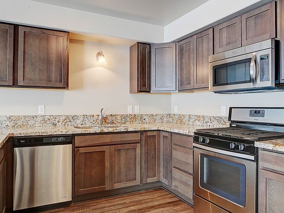 3rd image of 1600-1650 E Kinzi Cir #33