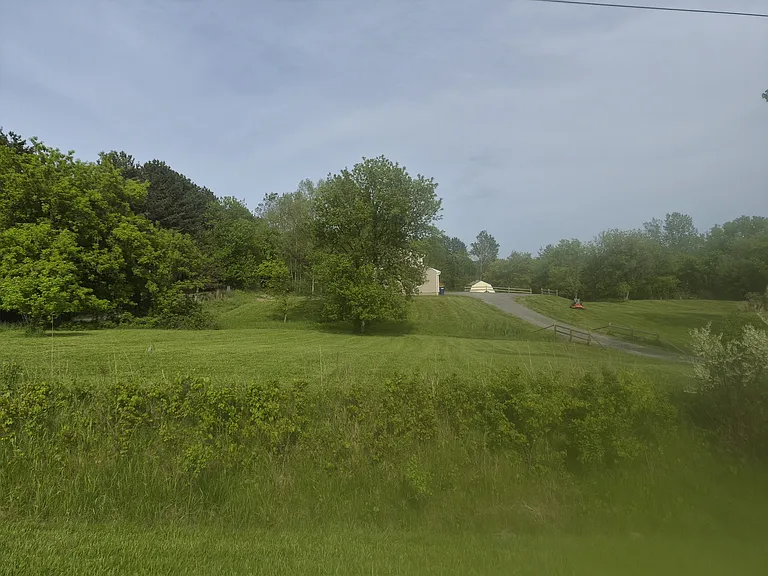 2090 Watson Hulburt Rd — Photo 27