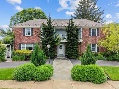 30 Leon Court, Rockville Centre, NY, 11570