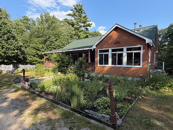2nd image of 31 Woods Mills Road