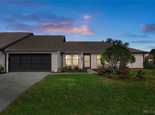 6290 W Weston Dr, Crystal River, FL 34429
