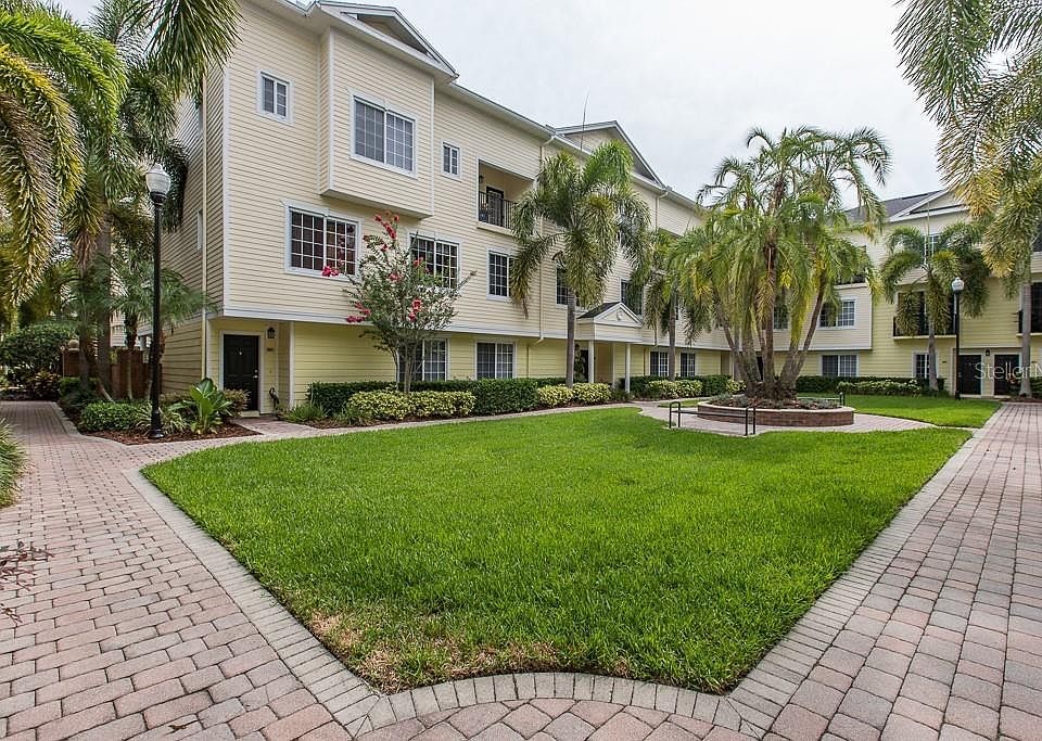 1st image of 9751 Meadow Field Cir